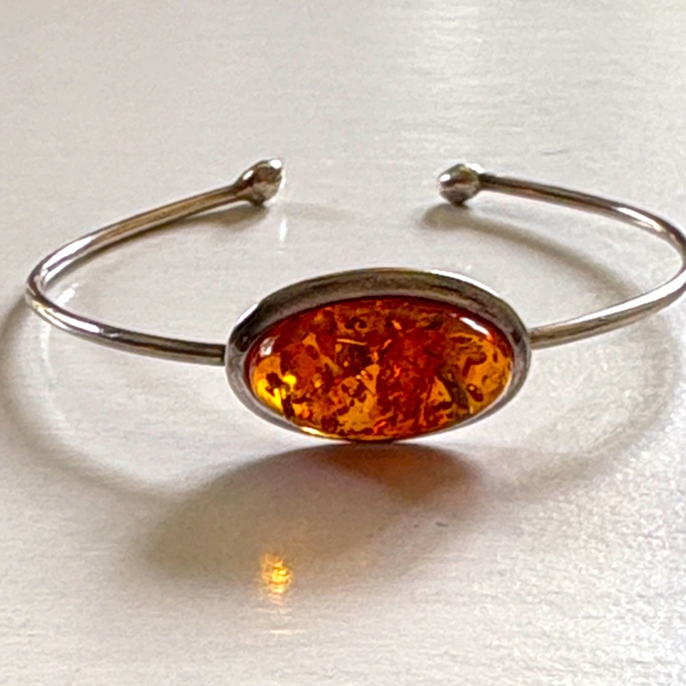 Baltic Amber Bangle-Style Sterling Silver Bracelet with Open Cuff design